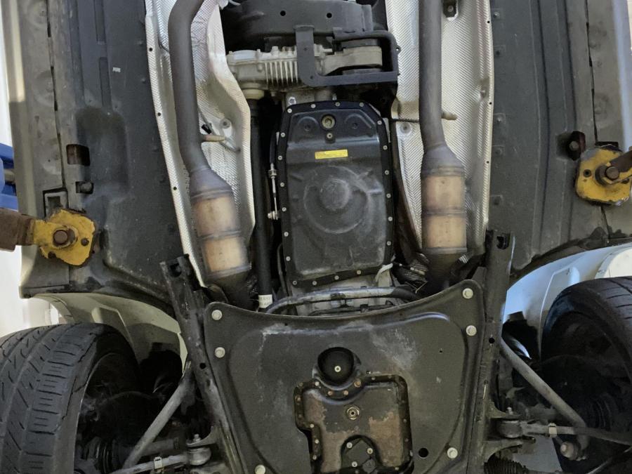 Днище и подвеска BMW X5 4.8is (E53) 2004 года  (NA) (фото 101 из 104)